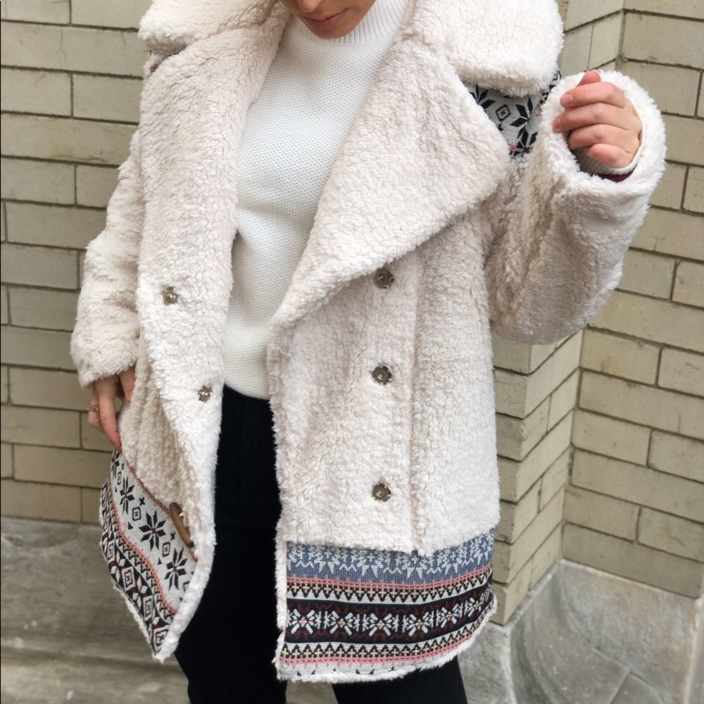 Teddy Faux Fur Sherpa Coat - lollita White - Picture 4 of 8